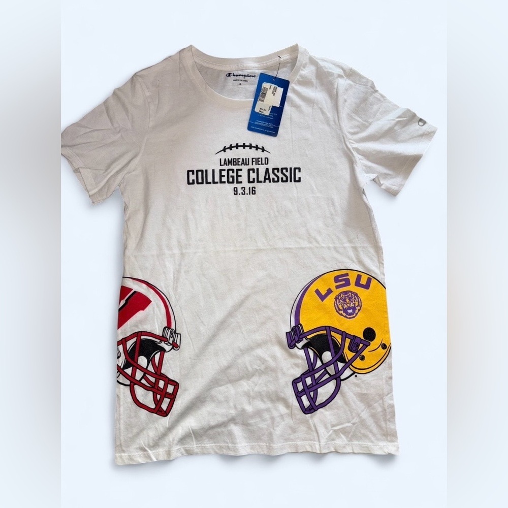 Champion Lambeau Field College Classic LSU vs Wisconsin Tee - NWT - Size Small